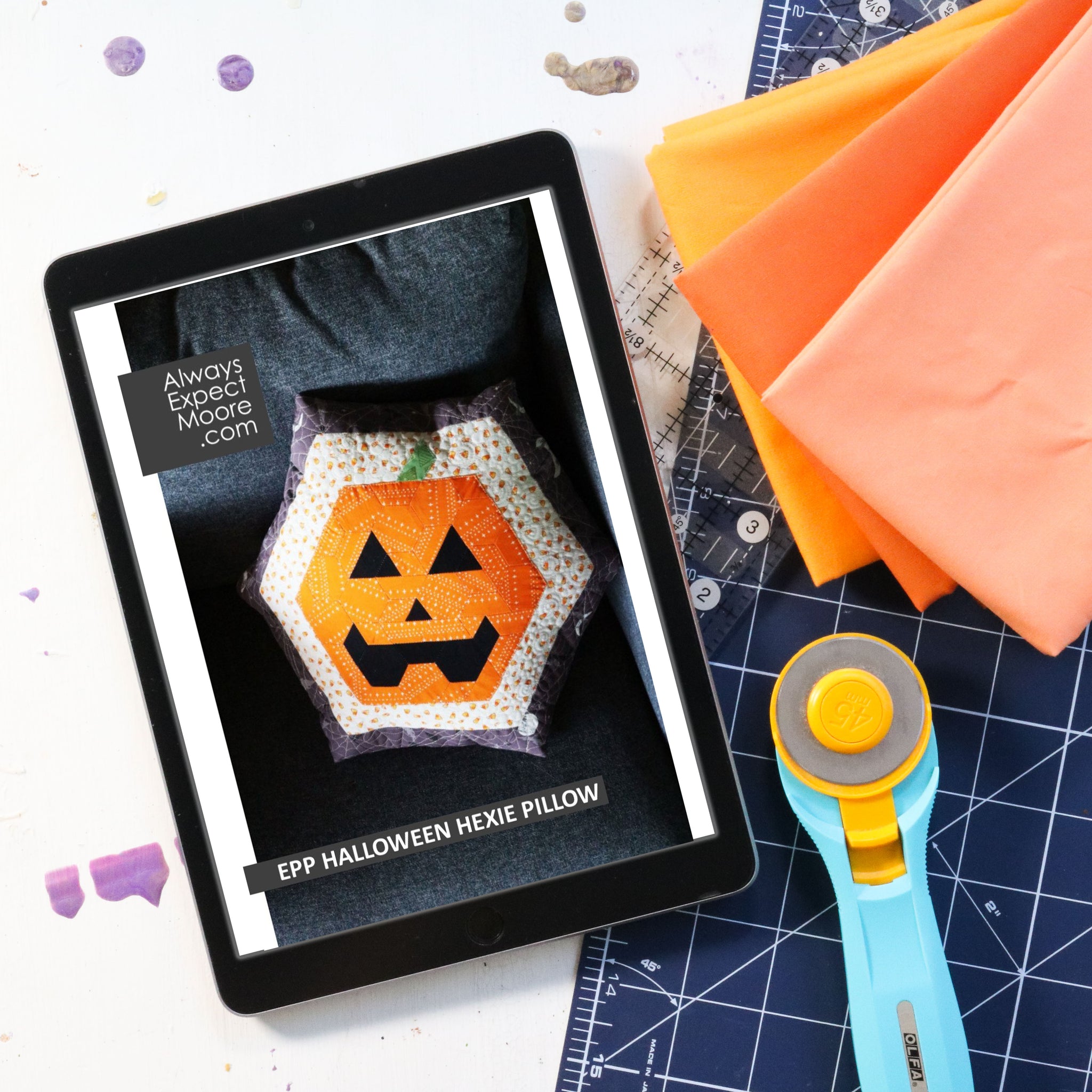 Halloween Hexie Pillow - Digital Download